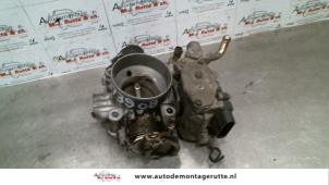 O123293 Gebruikte gasklephuis Mitsubishi Colt