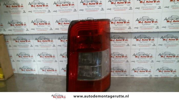 Gebruikte Achterlicht rechts Citroen Berlingo O95426