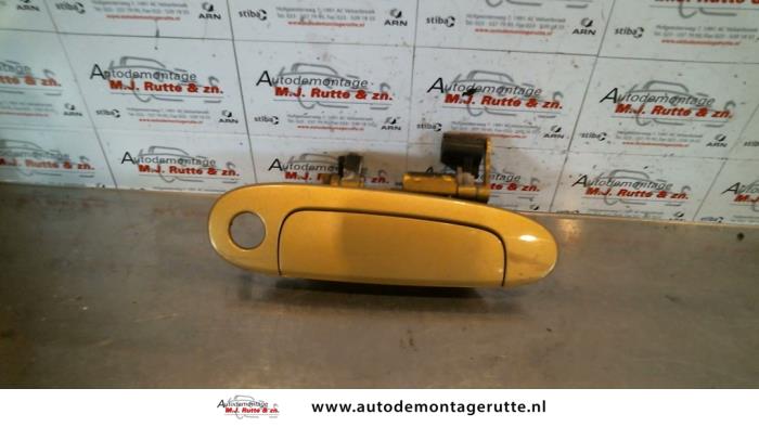Gebruikte Portiergreep 2Deurs rechts Toyota Yaris O80906