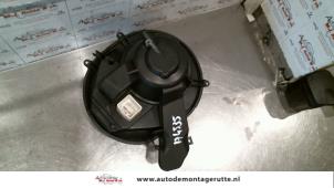 Gebruikte Kachel Ventilatiemotor Volvo S60 I (RS/HV) 2.4 20V 170 Prijs € 65,00 Margeregeling aangeboden door Autodemontage M.J. Rutte B.V.