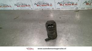 O115602 Gebruikte ruitensproeierpomp voor Volvo S60