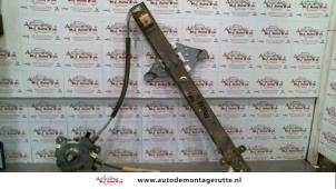 O77880 Gebruikte ruitmechaniek 2deurs links-voor Toyota Corolla