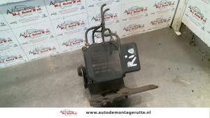 O114815 Gebruikte abs pomp Kia Rio