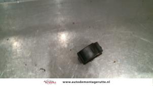 O108298 Gebruikte ruit schakelaar elektrisch Toyota Yaris