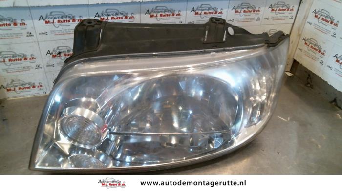 Gebruikte Koplamp links Hyundai Matrix O72364