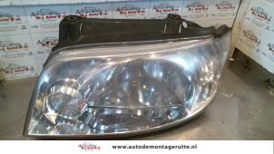 O72364 Gebruikte koplamp links Hyundai Matrix