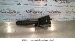 O101945 Gebruikte pinker schakelaar Peugeot Partner