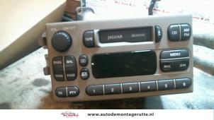 Gebruikte Radio Jaguar S-type (X200) 3.0 V6 24V Prijs op aanvraag aangeboden door Autodemontage M.J. Rutte B.V.