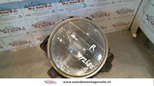 O74015 Gebruikte rechter koplamp Ssang Yong Korando