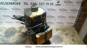O112909 Gebruikte stuurpomp Seat Ibiza