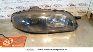O73650 Gebruikte rechter koplamp Fiat Marea