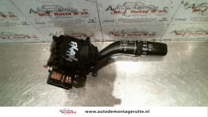 O103401 Gebruikte schakelaar ruitenwisser Mazda 626
