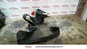 O110713 Gebruikte veiligheidsgordel rechts-voor Smart Fortwo