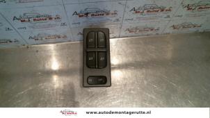 O109447 Gebruikte combischakelaar ramen Saab 9-5