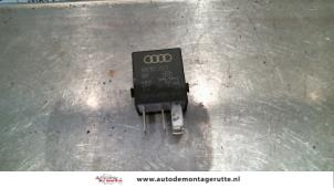O105283 Gebruikte relais Volkswagen Golf