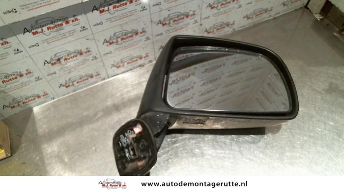 Gebruikte Buitenspiegel rechts Hyundai Trajet O87206