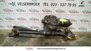 O118818 Gebruikte ruitenwismotor+mechaniek Hyundai Getz