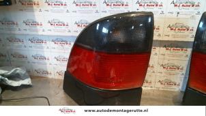 O93974 Gebruikte achterlicht links Saab 9-5