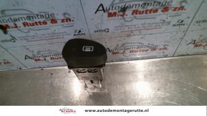 O106752 Gebruikte verwarmingsschakelaar achterruit Hyundai H200