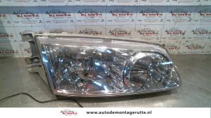 O73824 Gebruikte rechter koplamp Hyundai H200