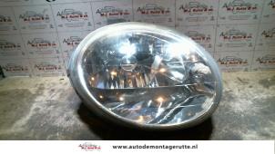 O74000 Gebruikte rechter koplamp Daewoo Matiz