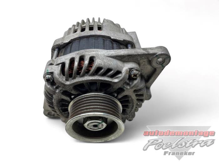 Gebruikte Alternator Mitsubishi Space Star (A0) 1.0 12V Prijs € 9,95 Margeregeling aangeboden door Autodemontage Poelstra B.V.