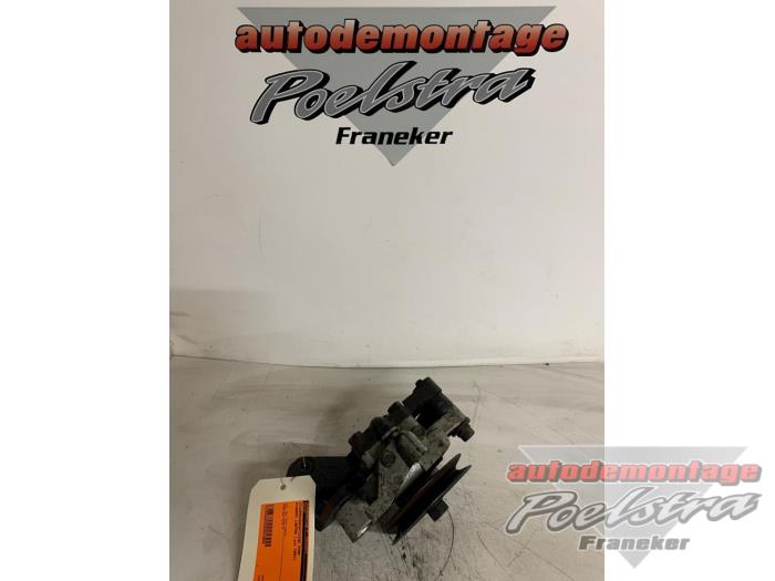Gebruikte Servopomp Hyundai Lantra/Elantra II Wagon 1.6i GLS 16V Prijs € 12,50 Margeregeling aangeboden door Autodemontage Poelstra B.V.