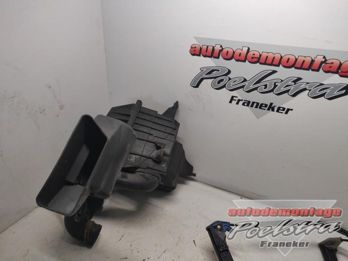 Gebruikte Luchtfilterhuis Volkswagen Fox (5Z) Prijs € 19,95 Margeregeling aangeboden door Autodemontage Poelstra B.V.