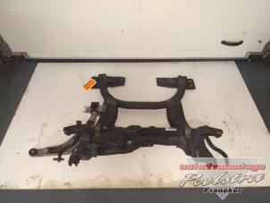 Gebruikte Subframe Mercedes CLA (117.3) 1.6 CLA-200 16V Prijs € 160,00 Margeregeling aangeboden door Autodemontage Poelstra B.V.
