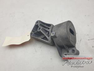 Gebruikte Motorsteun Opel Combo 1.3 CDTI 16V ecoFlex Prijs € 19,95 Margeregeling aangeboden door Autodemontage Poelstra B.V.