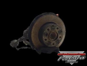 Gebruikte Fusee links-voor BMW 1 serie (E81) 118i 16V Prijs € 19,95 Margeregeling aangeboden door Autodemontage Poelstra B.V.