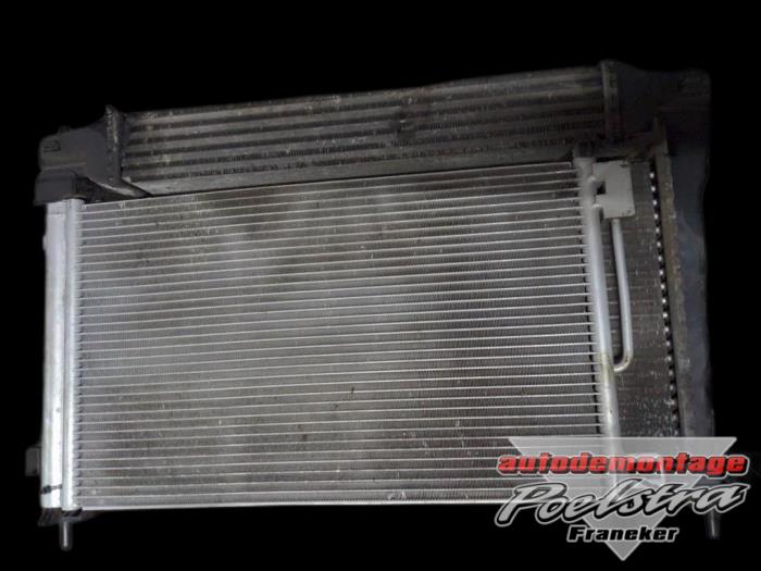 Gebruikte Radiateur Peugeot Bipper (AA) 1.4 HDi Prijs € 99,00 Margeregeling aangeboden door Autodemontage Poelstra B.V.
