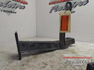 Gebruikte Chassisbalk voor Ford Ka II 1.2 Prijs € 20,00 Margeregeling aangeboden door Autodemontage Poelstra B.V.