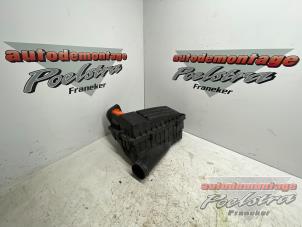 Gebruikte Luchtfilterhuis Volkswagen Golf V (1K1) 1.9 TDI Prijs € 19,95 Margeregeling aangeboden door Autodemontage Poelstra B.V.