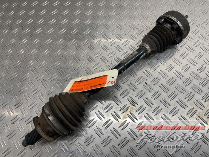Gebruikte Aandrijfas links-voor Seat Ibiza III (6L1) 1.2 12V Prijs € 30,00 Margeregeling aangeboden door Autodemontage Poelstra B.V.