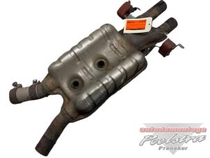 Gebruikte Uitlaat Middendemper Volkswagen Phaeton (3D) 6.0 W12 48V 4Motion Prijs € 280,00 Margeregeling aangeboden door Autodemontage Poelstra B.V.