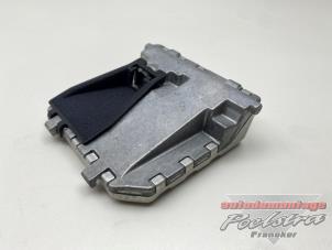 Gebruikte Camera voorzijde Ford Focus 3 Wagon 1.6 SCTi 16V Prijs € 60,00 Margeregeling aangeboden door Autodemontage Poelstra B.V.