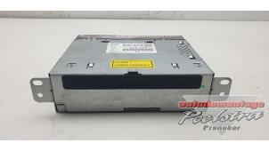 Gebruikte Radio CD Speler Peugeot 508 SW (8E/8U) 1.6 THP 16V Prijs € 100,00 Margeregeling aangeboden door Autodemontage Poelstra B.V.