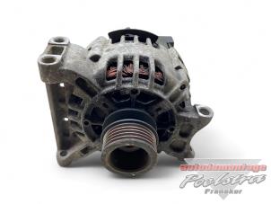 Gebruikte Dynamo Mercedes A (W169) 1.7 A-170 5-Drs. Prijs € 29,95 Margeregeling aangeboden door Autodemontage Poelstra B.V.