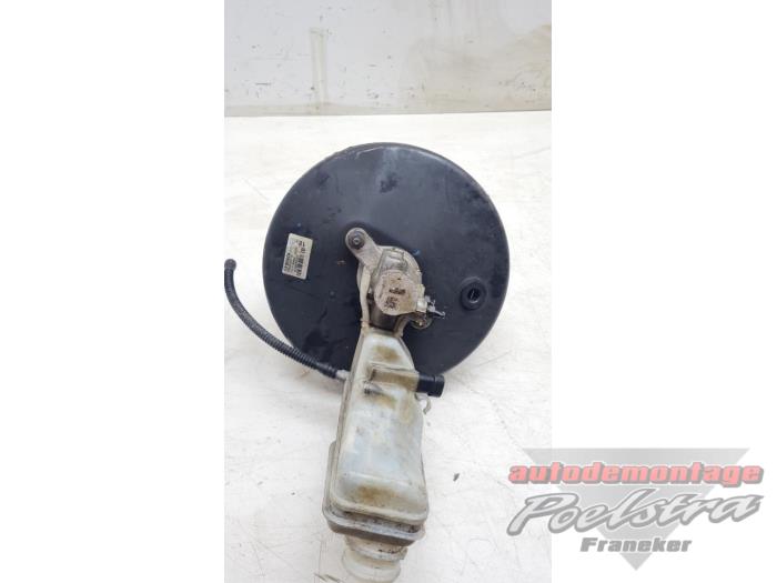 Gebruikte Rembekrachtiger Opel Combo 1.3 CDTI 16V ecoFlex Prijs € 45,00 Margeregeling aangeboden door Autodemontage Poelstra B.V.