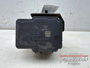 Gebruikte ABS Pomp Opel Combo 1.3 CDTI 16V ecoFlex Prijs € 40,00 Margeregeling aangeboden door Autodemontage Poelstra B.V.