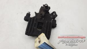 Gebruikte Remklauw (Tang) links-achter BMW Mini One/Cooper (R50) 1.6 16V One Prijs € 19,95 Margeregeling aangeboden door Autodemontage Poelstra B.V.