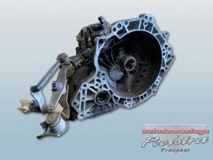 Gebruikte Versnellingsbak Opel Combo (Corsa C) 1.3 CDTI 16V Prijs € 75,00 Margeregeling aangeboden door Autodemontage Poelstra B.V.