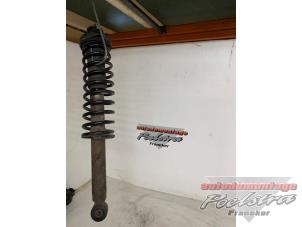 Gebruikte Achterpoot links Mitsubishi Carisma 1.8 GDI 16V Prijs € 19,95 Margeregeling aangeboden door Autodemontage Poelstra B.V.