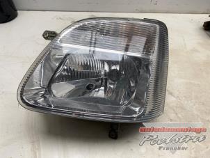 Gebruikte Koplamp links Opel Agila (A) 1.2 16V Prijs € 25,00 Margeregeling aangeboden door Autodemontage Poelstra B.V.