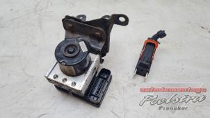 Gebruikte ABS Pomp Toyota Yaris II (P9) 1.3 16V VVT-i Prijs € 54,95 Margeregeling aangeboden door Autodemontage Poelstra B.V.