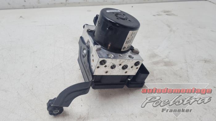 Gebruikte ABS Pomp BMW M1 (F21) M135i 3.0 24V Prijs € 35,00 Margeregeling aangeboden door Autodemontage Poelstra B.V.