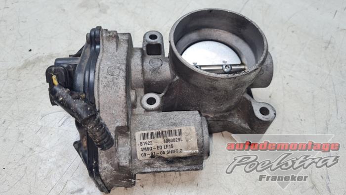 Gebruikte Gasklephuis Volvo V50 (MW) 1.8 16V Prijs € 34,95 Margeregeling aangeboden door Autodemontage Poelstra B.V.