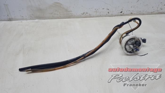Gebruikte Tank element Pomp BMW 1 serie (E87/87N) 116i 1.6 16V Prijs € 18,50 Margeregeling aangeboden door Autodemontage Poelstra B.V.