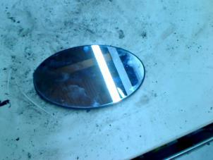 Gebruikte Spiegelglas rechts BMW Mini One/Cooper (R50) 1.6 16V Cooper Prijs € 10,00 Margeregeling aangeboden door Boels Autodemontage